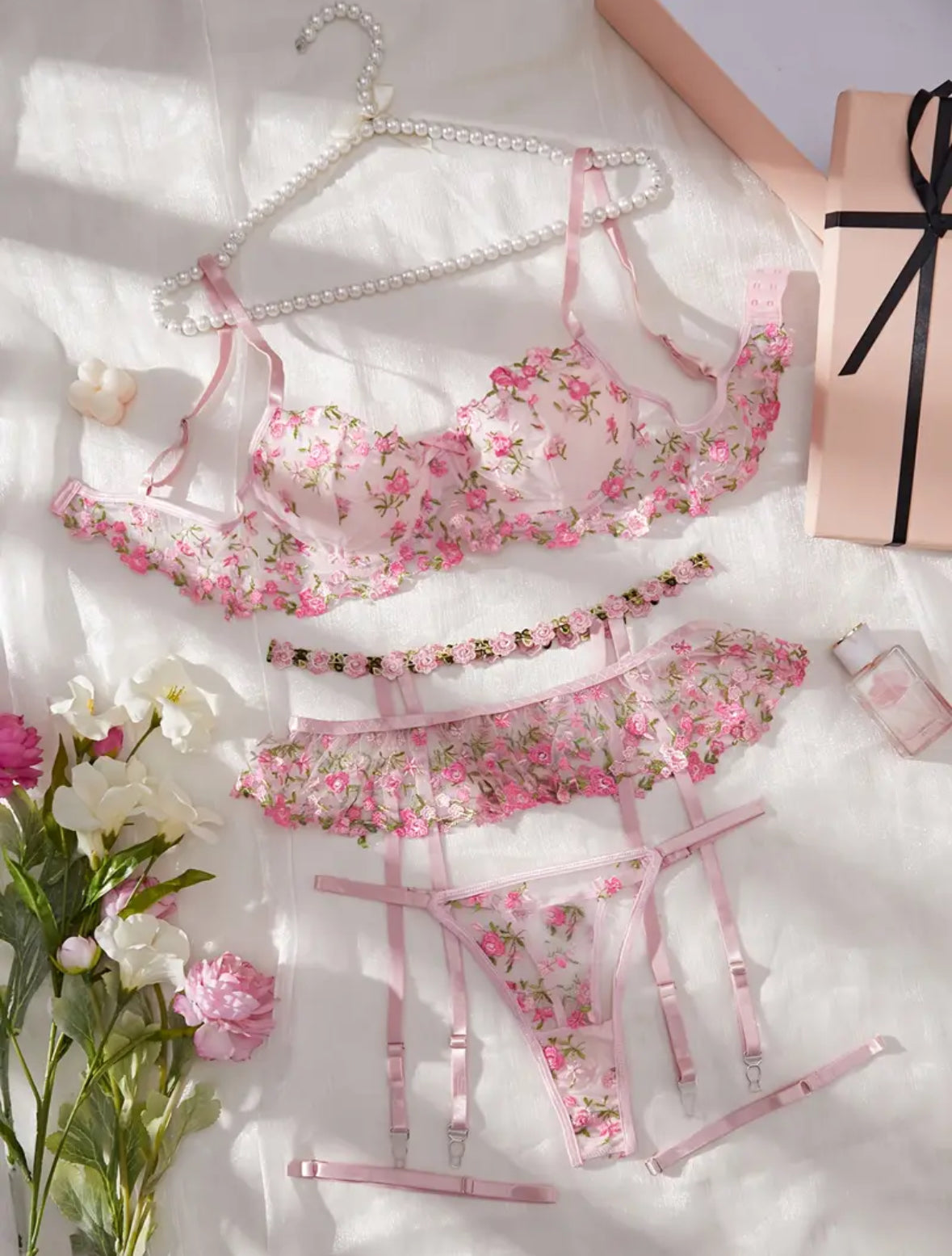 Conjunto Lencería Liguero Rosa Flores (S)