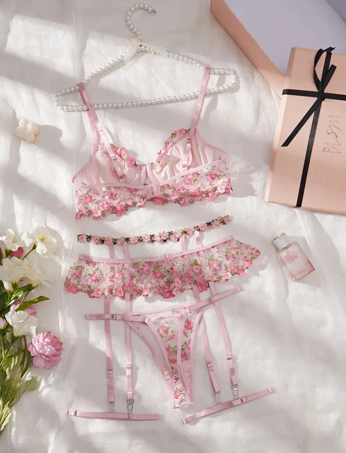 Conjunto Lencería Liguero Rosa Flores (S)