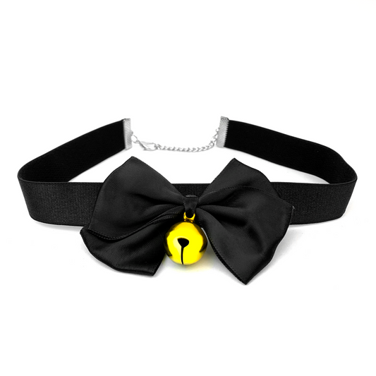 Collar coquet